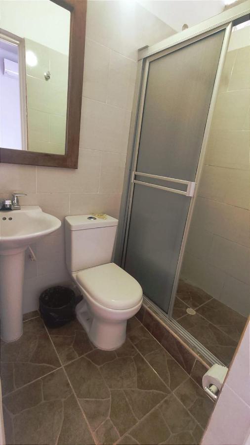 Hotel Maceo Melgar Ngoại thất bức ảnh