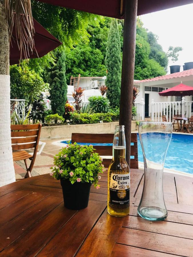 Hotel Maceo Melgar Ngoại thất bức ảnh